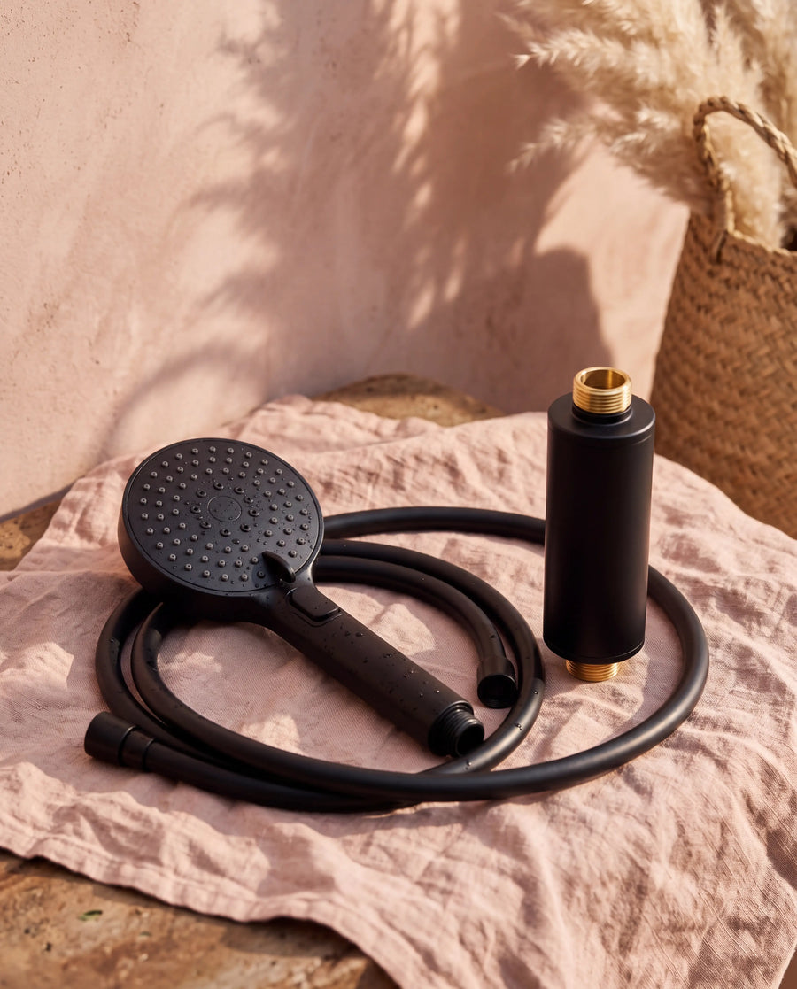 La Douchette filtrante Showrz Noir mat